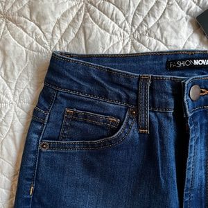 Stretchy Fashion Nova Game Changer Jeans - Size 5